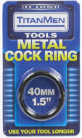 Cliquez pour voir la fiche produit- Metal CockRing - TitanMen - 40 mm - Noir